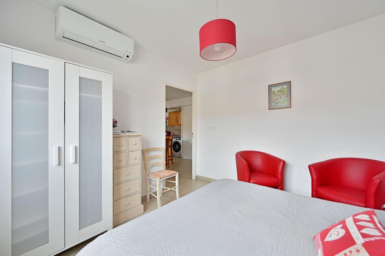 Ilot Coquelicot - Parking Gratuit Securise - Ac Clim - Ascenseur - Balcon Apartment L'Isle-sur-la-Sorgue Exterior photo